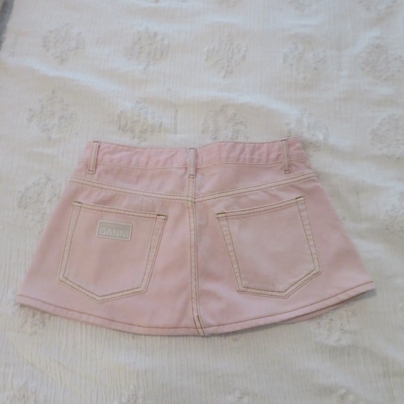 Ganni pink denim skirt - Picture 2 of 3